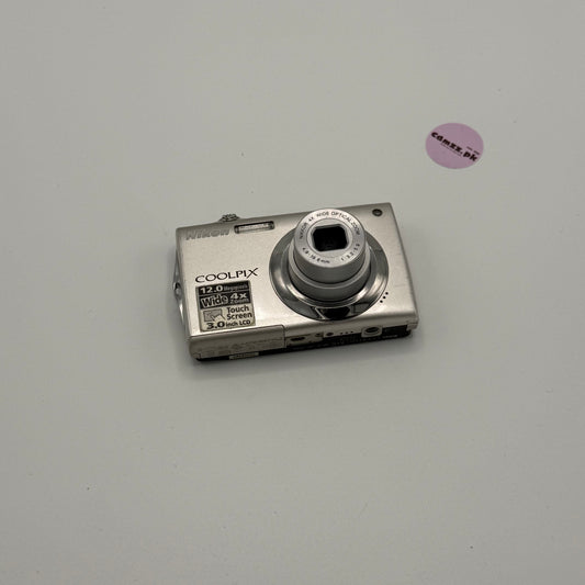 Nikon Coolpix S4000