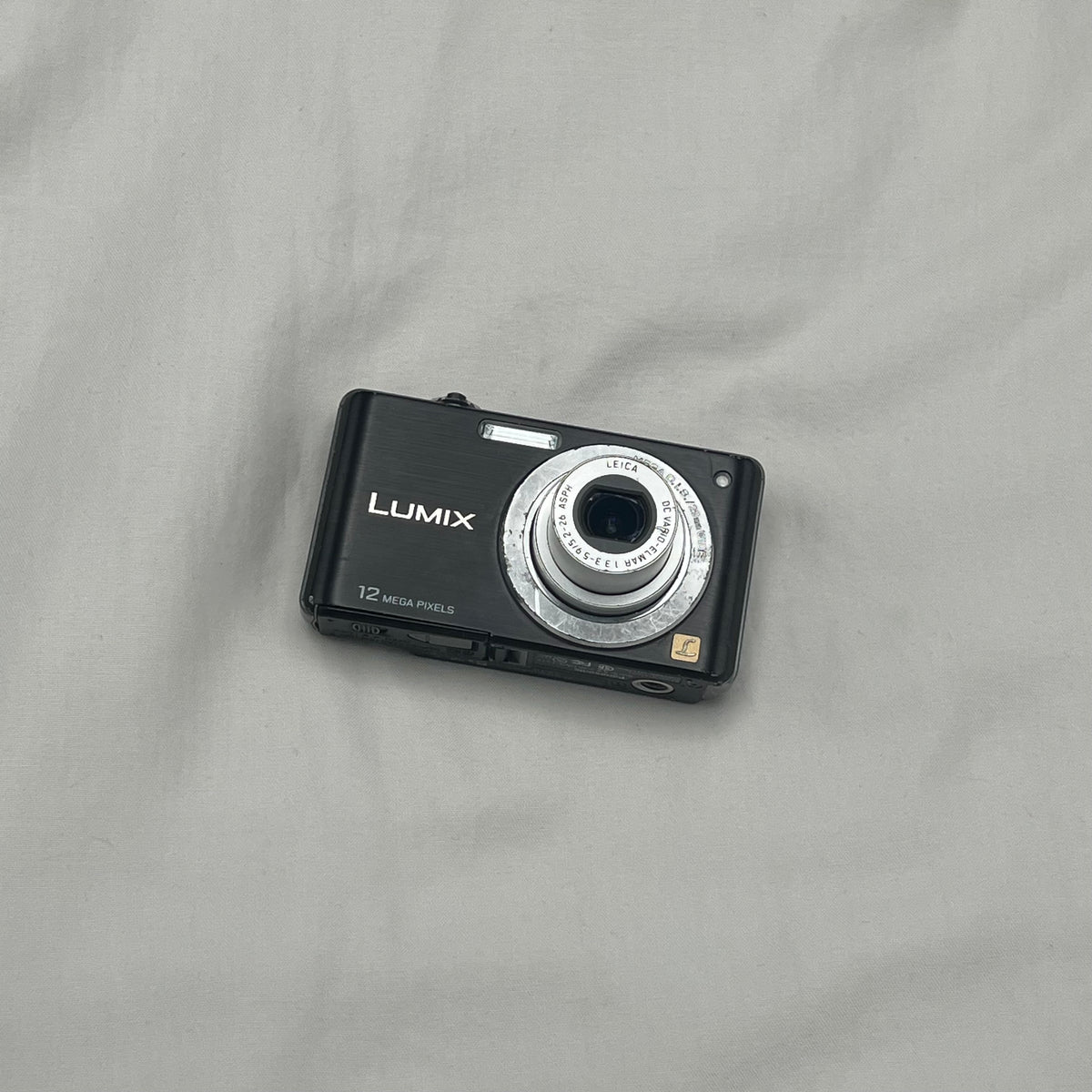 Panasonic Lumix FS15 Digicam (Black)