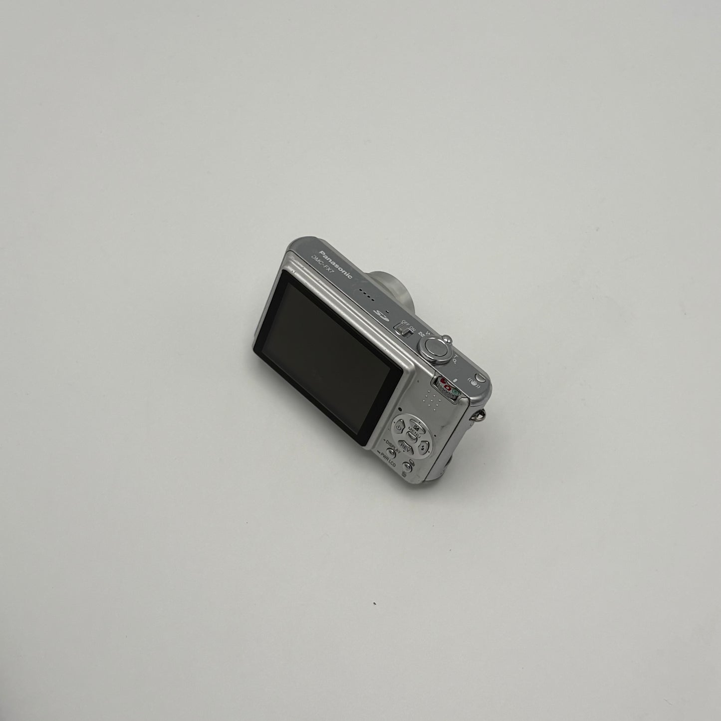 Lumix FX7