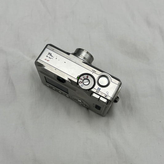 Canon PowerShot S330 Digital ELPH (Silver)