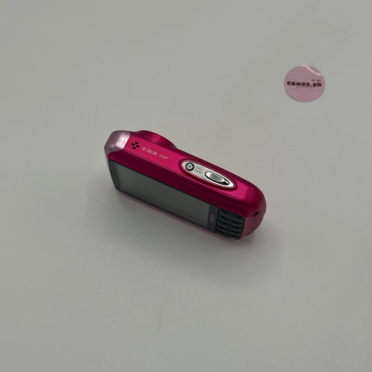Fujifilm FinePix Z33 10MP slim compact camera in pink
