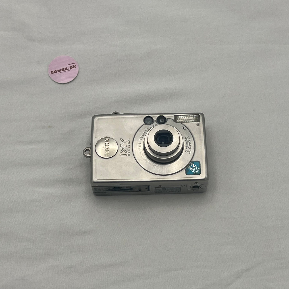 Canon IXY Digital 320 digicam for sale in Pakistan - Camzz