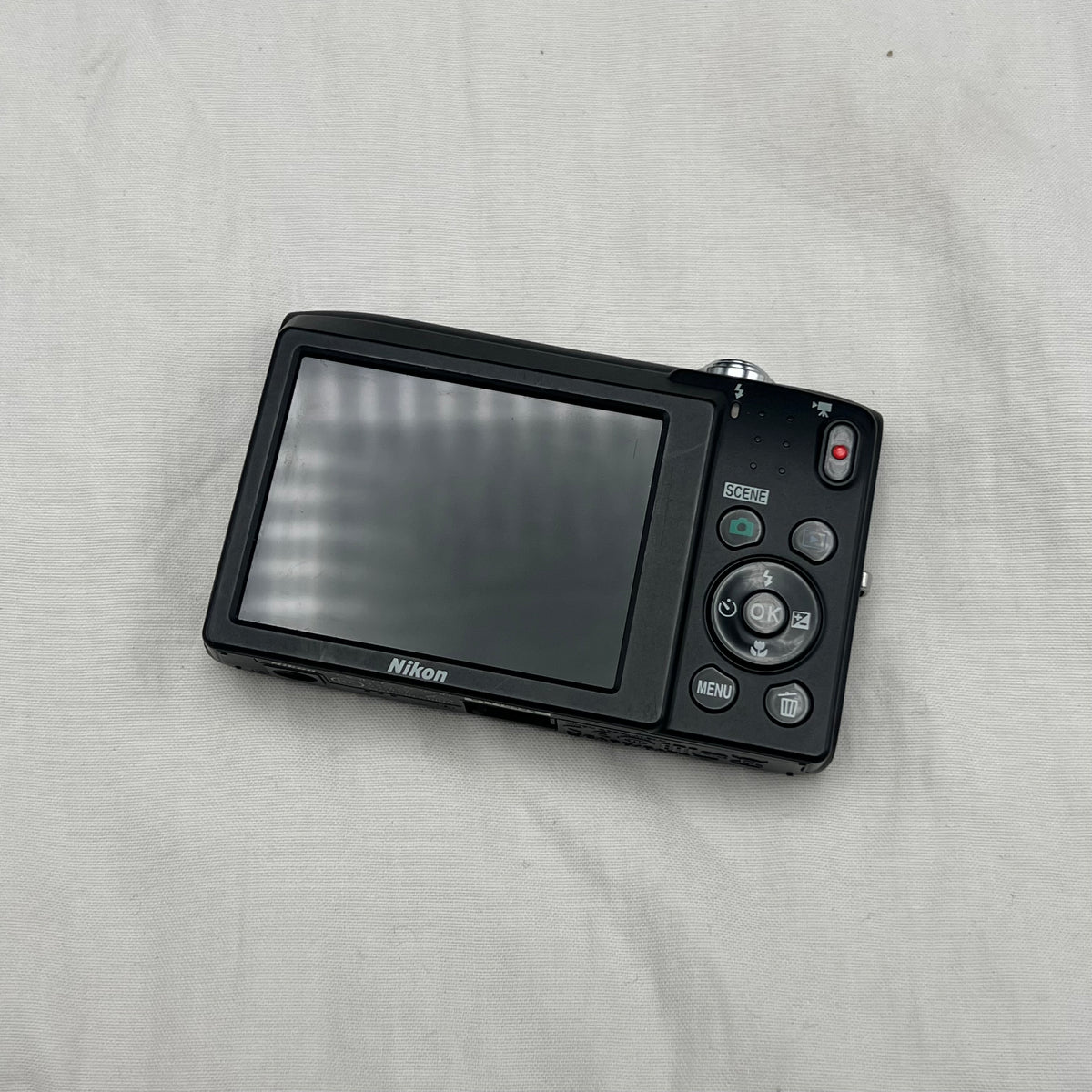 Nikon Coolpix S2800