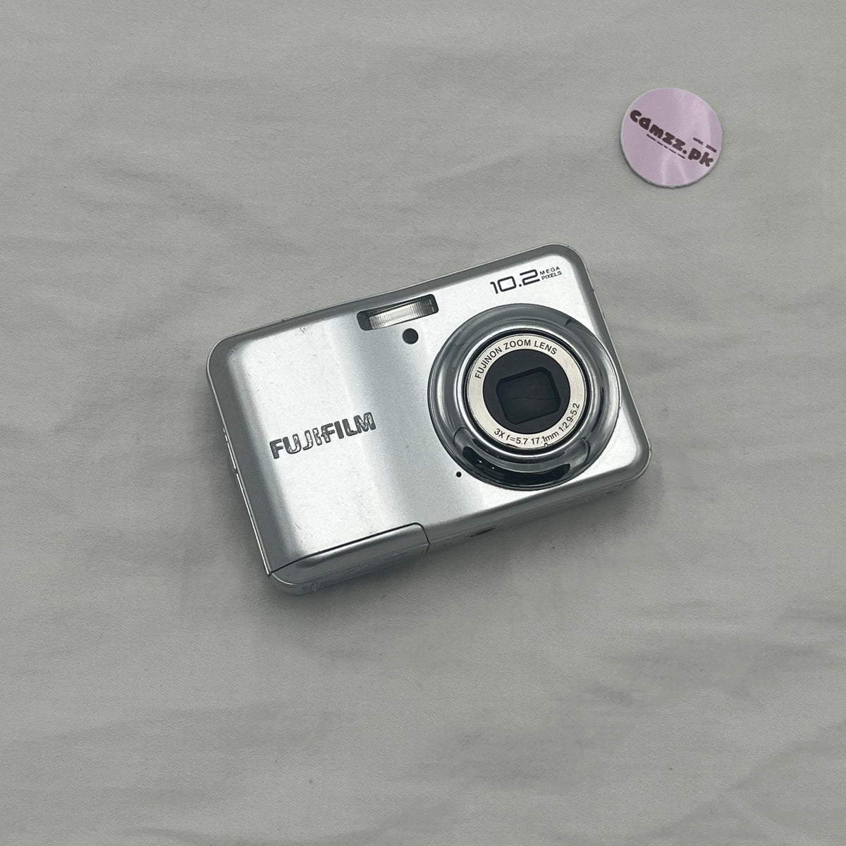 Fujifilm FinePix A170 silver digicam for sale in Pakistan - Camzz
