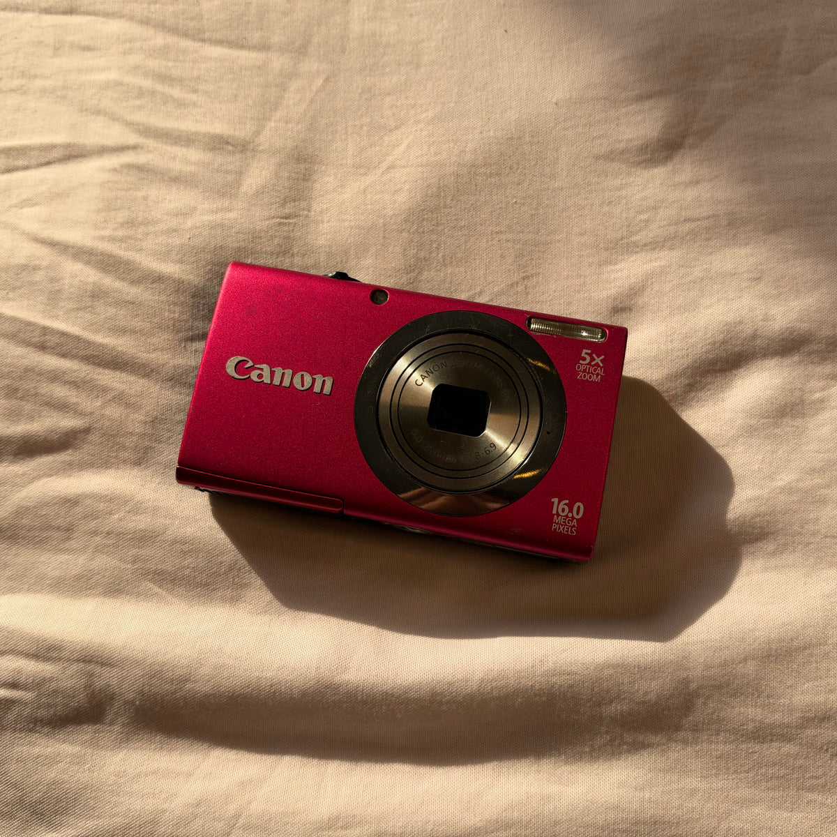 Canon PowerShot A2300 (Near Mint)