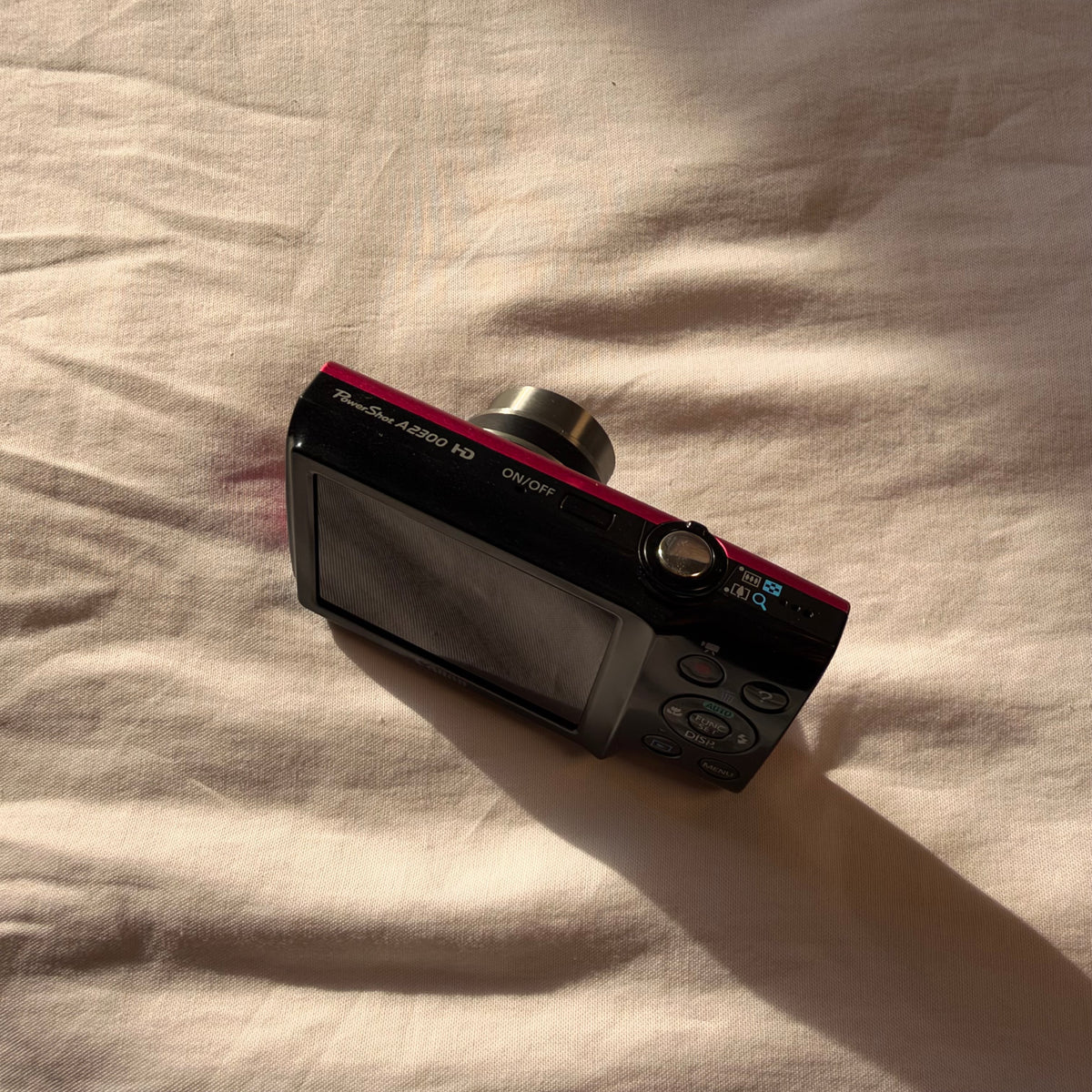 Canon PowerShot A2300 (Near Mint)